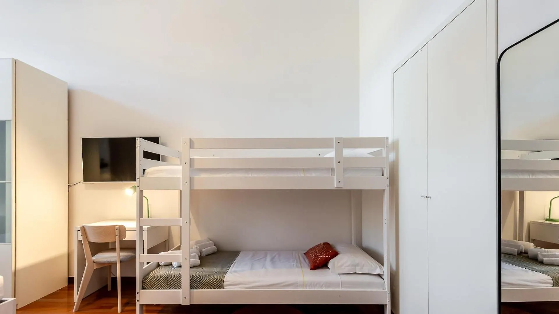 Stayeasy Big Panoramic Apartment - Central Station Milán Itálie